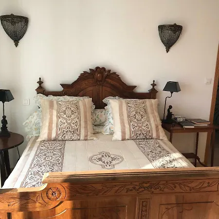 Frühstückspension Domaine Des Trois Roses 3*